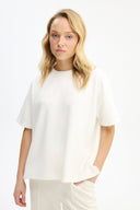 Adv Oversize Kırık Beyaz Kadın T-shırt